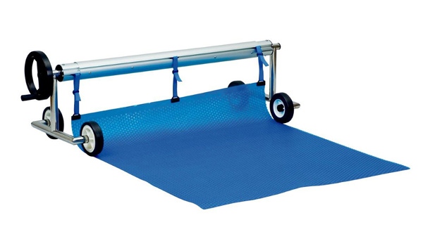 Mobilna teleskopska namatalica za ljetni plivajući ili termo bazenski prekrivač s mogućnošću laganog pomicanja