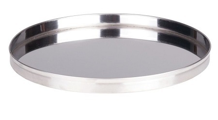 Posude ispod peći u sauni